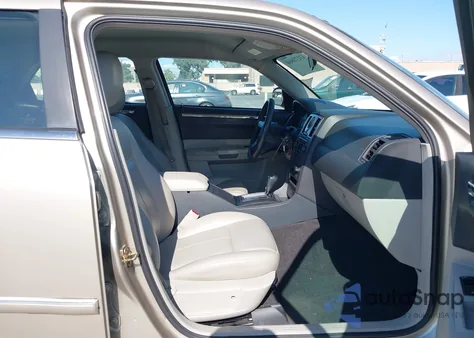 2006 Chrysler 300 Touring из США, поврежденный, VIN 2C3KA53GX6H329146